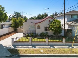 12045 Rives Ave, Downey, CA 90242
