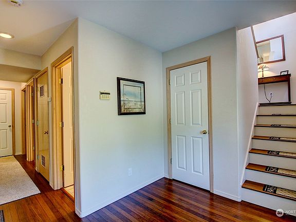 3rd image of 1234 Nimitz Drive