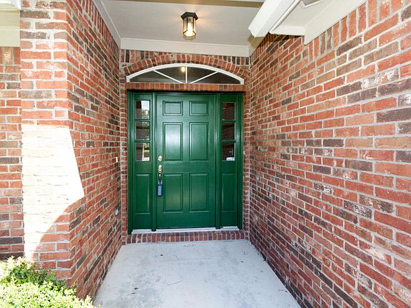 3rd image of 11922 Elizabeth Ann Ct