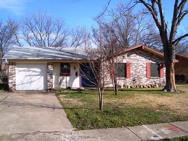 1st image of 1316 E Side Dr