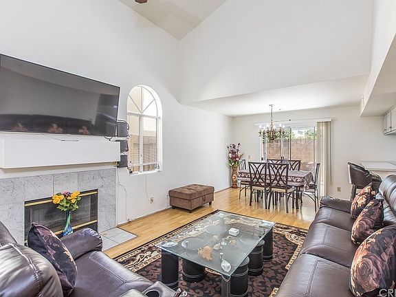 5th image of 9167 Noble Ave