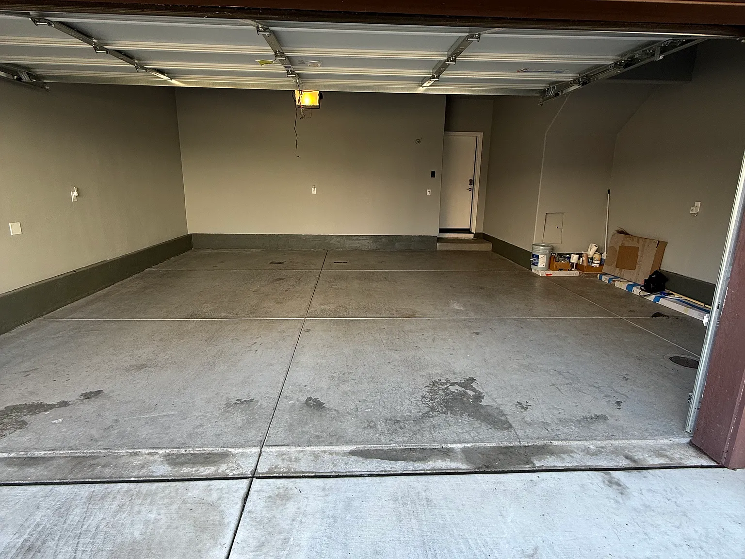 3 bed, 3.5 bath, 1745 sqft, $3,950 — Photo 3