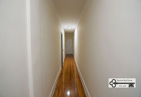 5th image of 5605 43rd Ave APT 2B