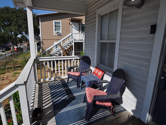 4th image of 5002 Avenue S