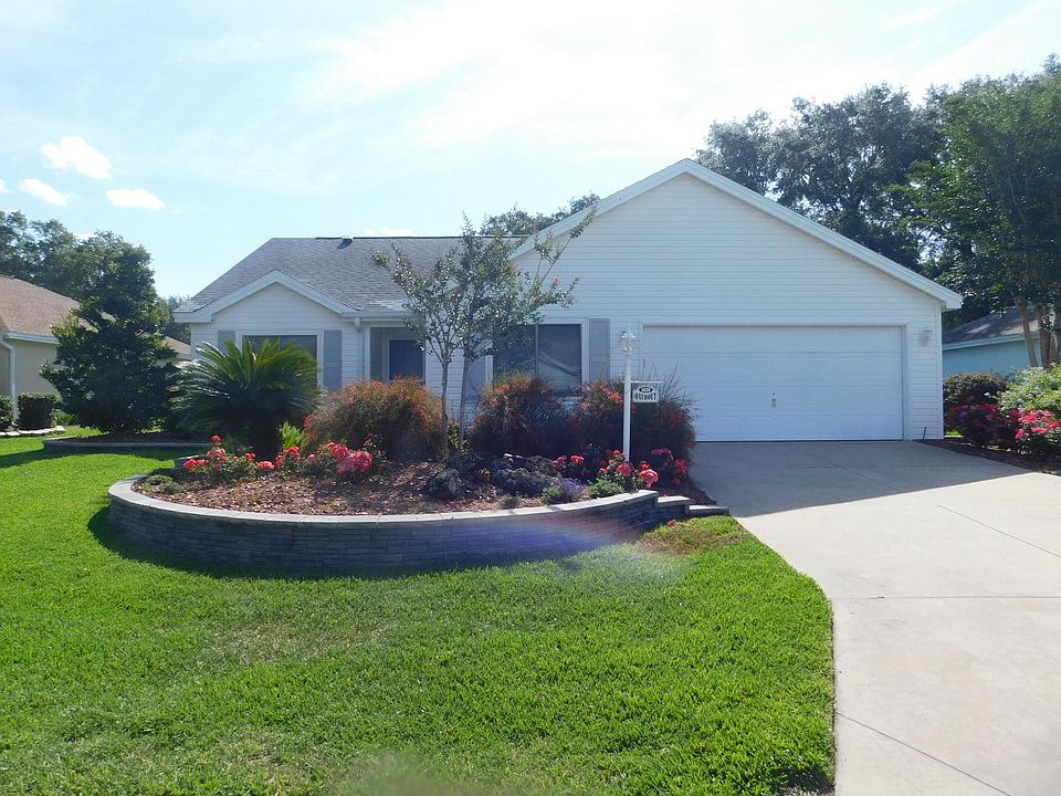 1st image of 1020 San Antonio Ln