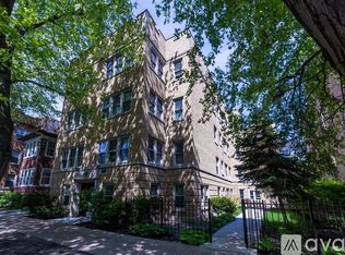 6439 N Newgard Ave #2D, Chicago, IL 60626