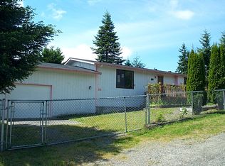 9919 SW 211th Pl, Vashon, WA 98070