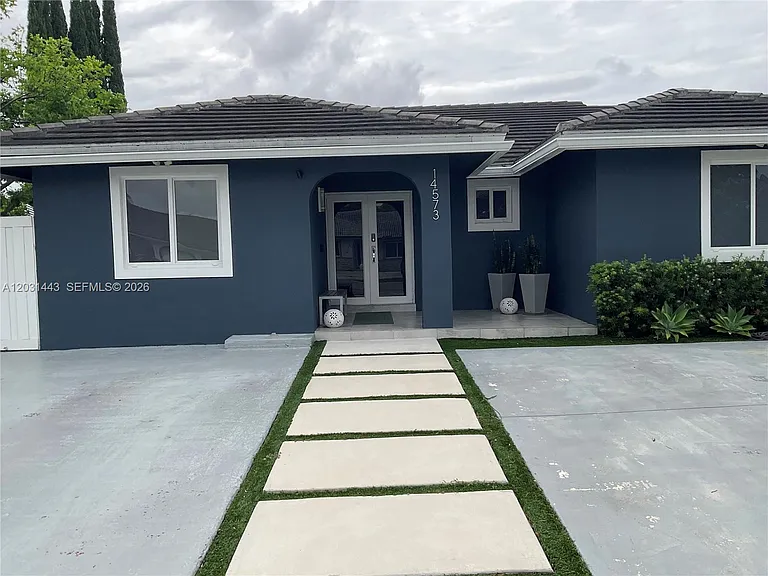 14573 SW 98th Ter — Photo 4