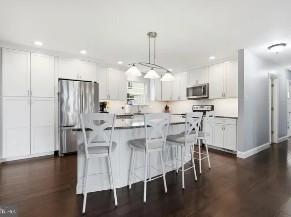826 Bethlehem Pike, Sellersville, PA 18960