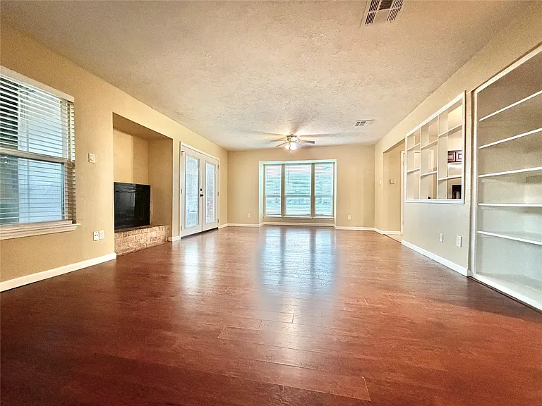 5800 Lumberdale Rd #86 — Photo 13