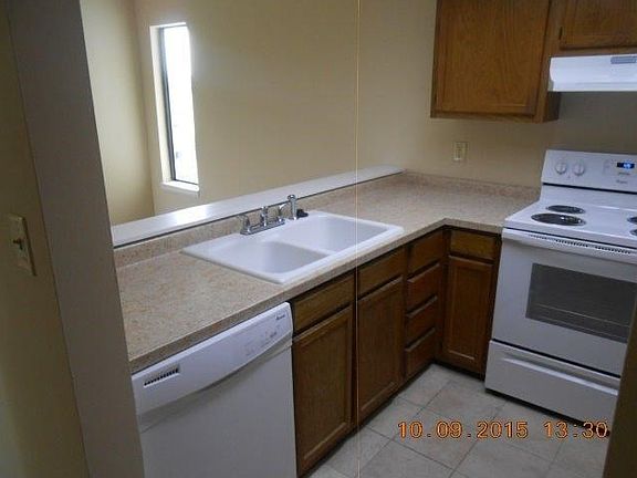 5th image of 2932 Eagles Crest Cir APT C