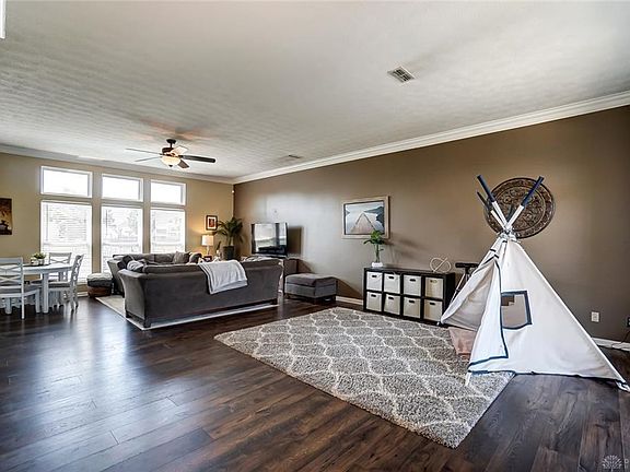 4th image of 2325 Ferndown Dr