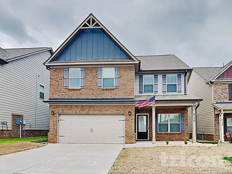 2179 Bridgewater Pass — Photo 2