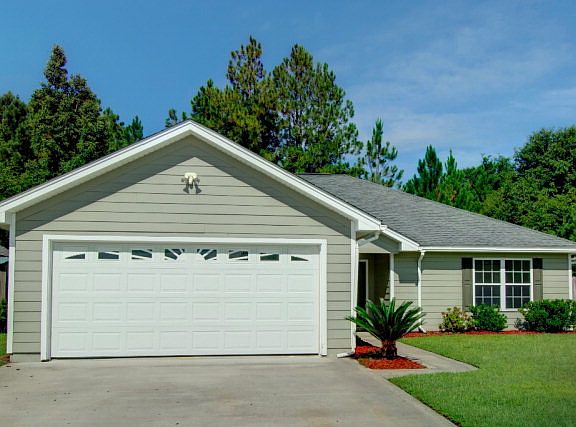 2nd image of 114 Tanglewood Dr