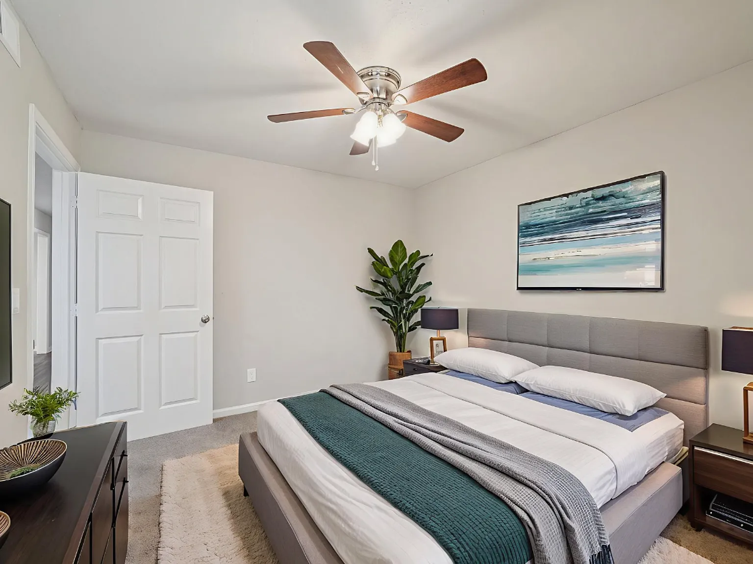 Ridge View Apartments — Photo 4