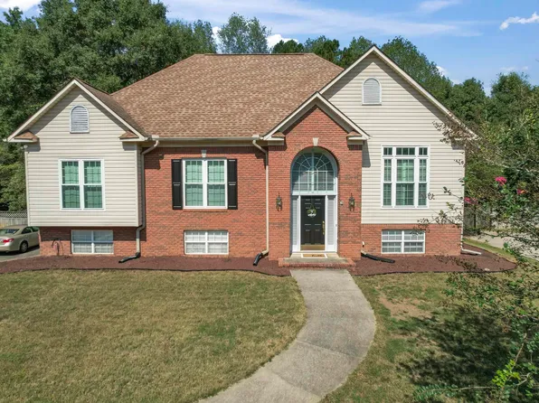 206 Pin Oak Dr, Chelsea, AL 35043