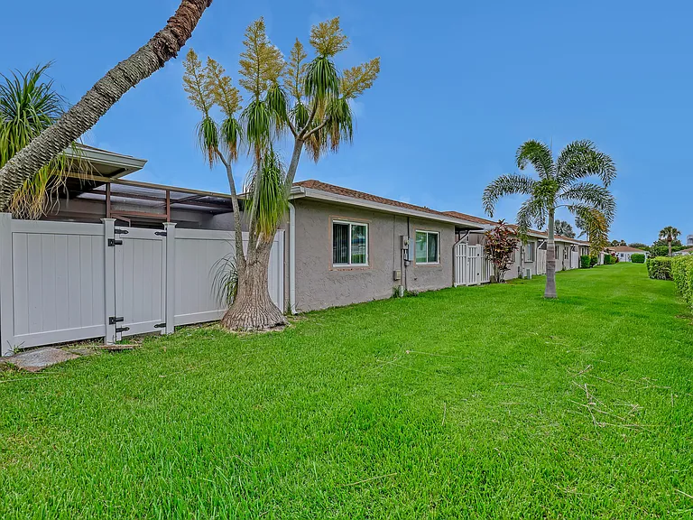 14735 Wildflower Ln — Photo 28