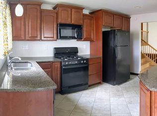11326 Momarte Ln, Saint Louis, MO 63146