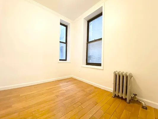 Rented by Michael Fine, LREB | media 4