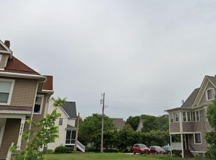 2432 Chicago Ave, Minneapolis, MN 55404