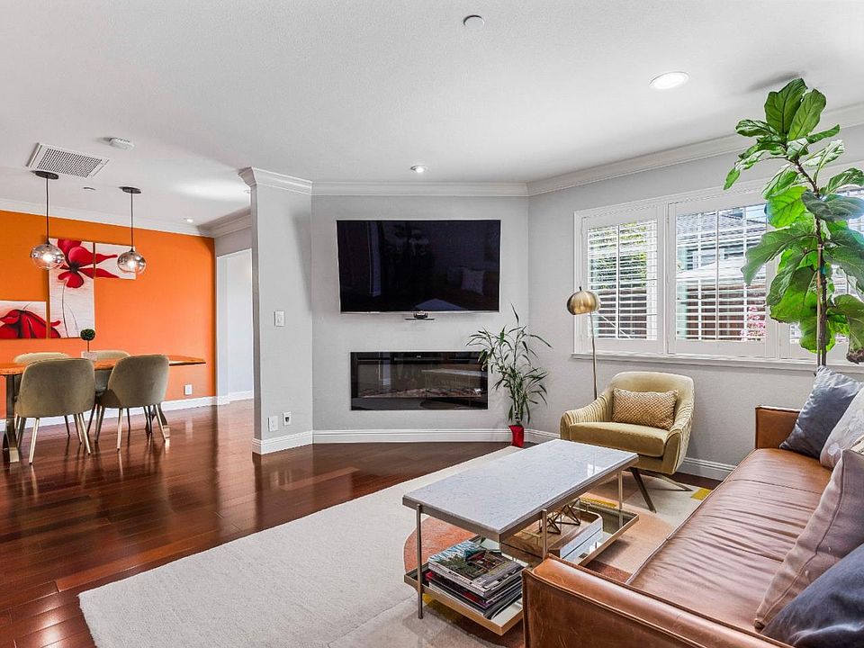 1st image of 340 Cowper St