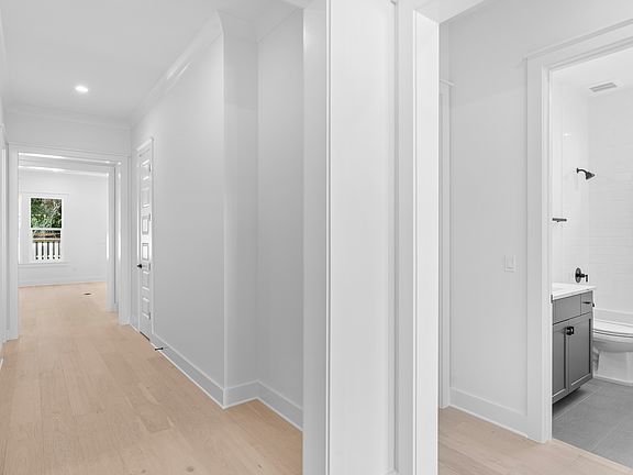 Representative Plan - prices, finishes, and features are subject to change.