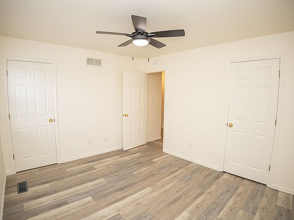 2nd image of 325 S Summit Dr #A