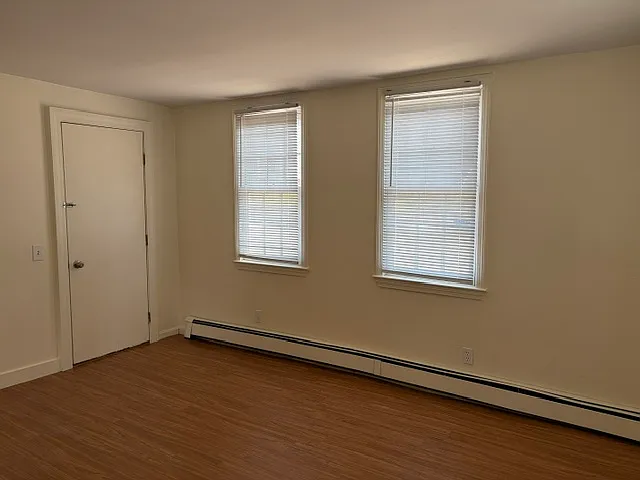 478 Middle St #1 — Photo 4