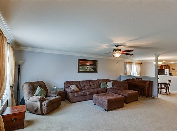 4th image of 316 Blue Sage Dr