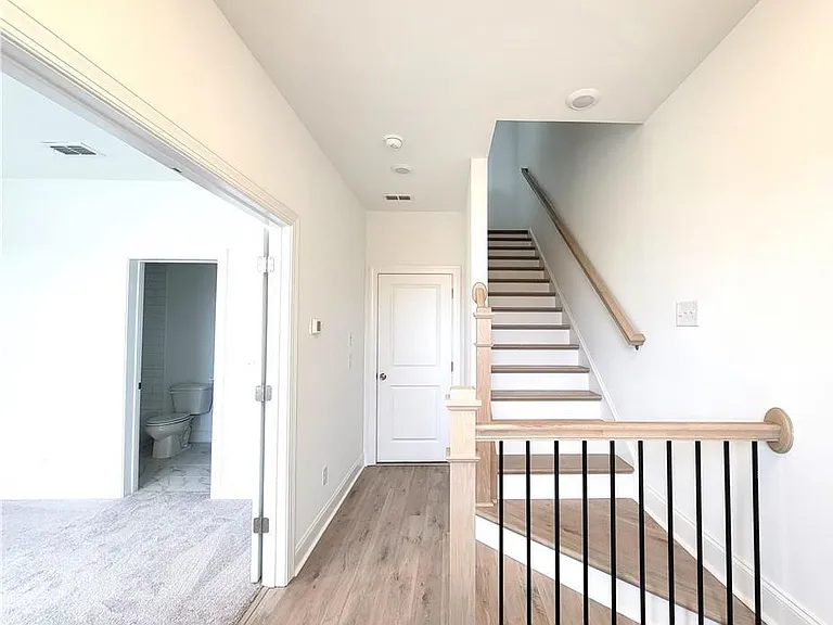 4802 Larkin Pass — Photo 1
