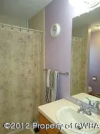 33 Valley View Dr photo 1