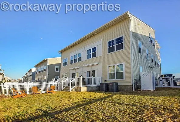 Sold by Rockaway Properties | media 7