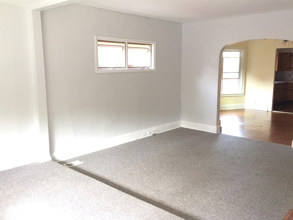1st image of 66 Meech Ave #1