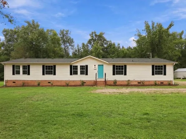1703 Horseshoe Bend Rd, Erwin, NC 28339