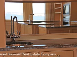 18 Broad St #R601, Charleston, SC 29401