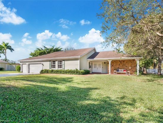 14620 SW 148th Ct, Miami, FL 33196
