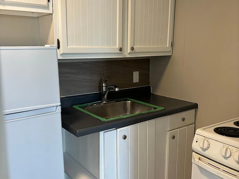 57 S Ivan Ave #2 — Photo 2