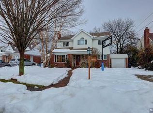 10-03 Fairhaven Pl, Fair Lawn, NJ 07410