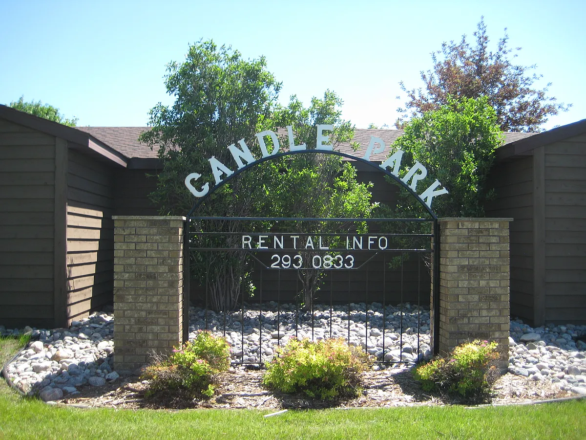 Building Photo - Candle Park West