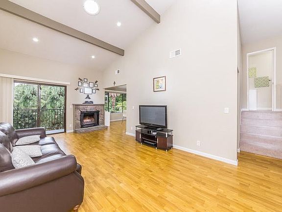 2nd image of 3615 Brach Way