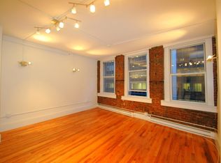 120 Water St APT 3, New York, NY 10005