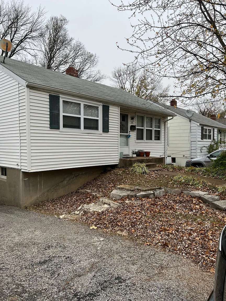 247 Monica Dr photo 1