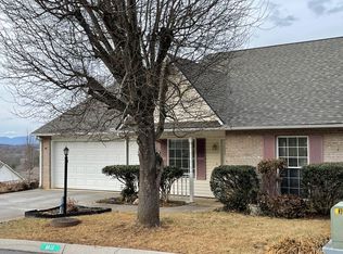 9933 Dayflower Way, Knoxville, TN 37932