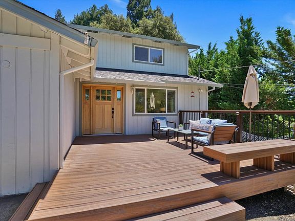 2nd image of 23056 Evergreen Ln