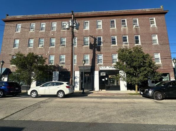 16 New St APT 2C