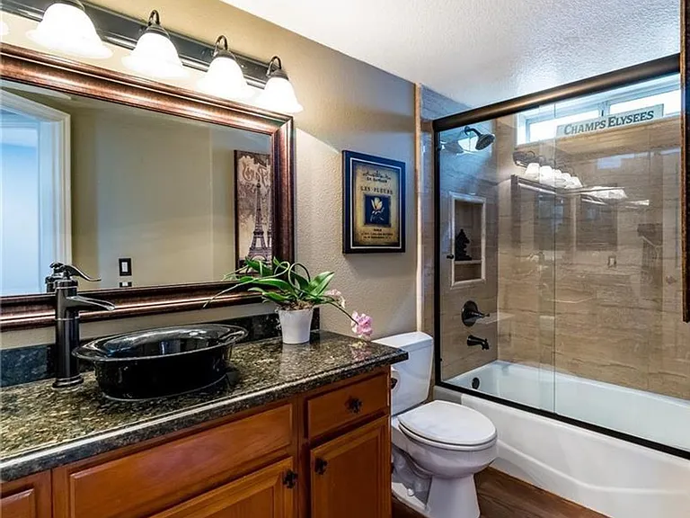 21832 Caminito Dr — Photo 11