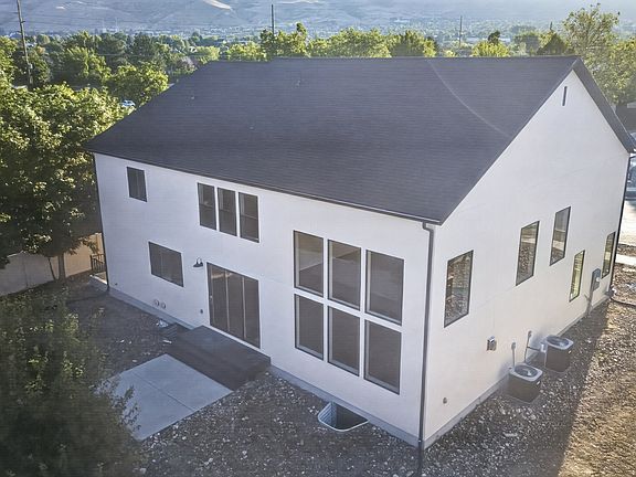 4th image of 1566 N 275 W