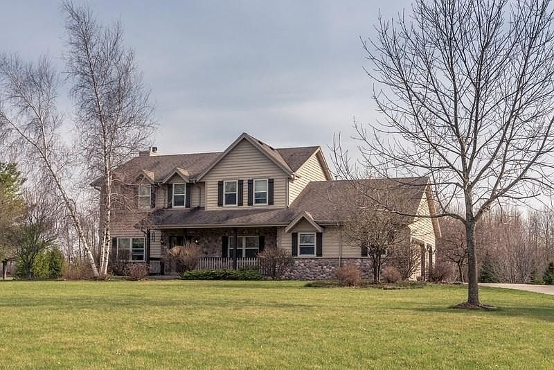 1st image of 106 Charolais Dr