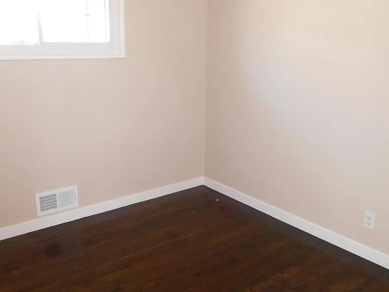 1399 Scranton St — Photo 11