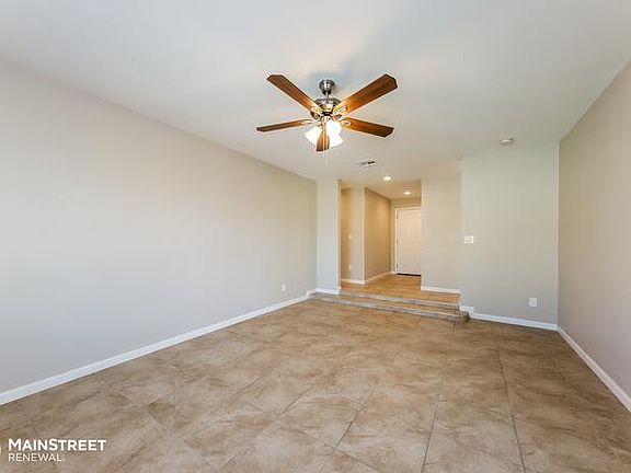 4th image of 9402 N 37th Ave
